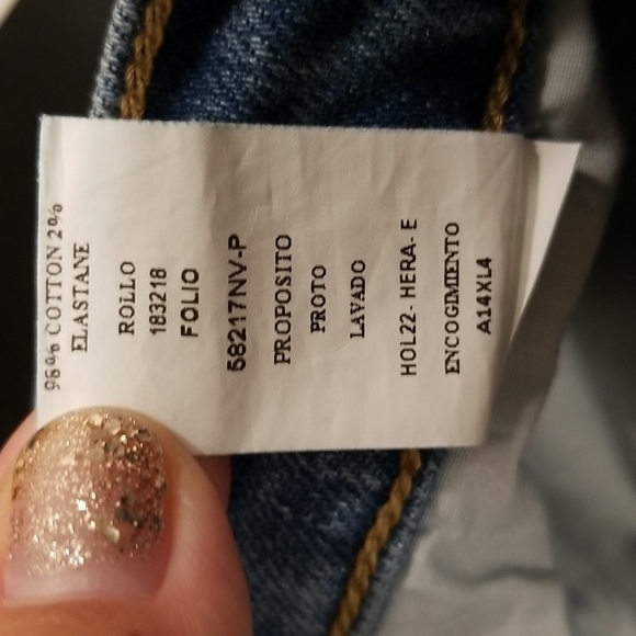 💕FAVORITE DAUGHTER💕 Valentina Super High Rise Cigarette Ankle Jeans 26 NWOT - Picture 11 of 11